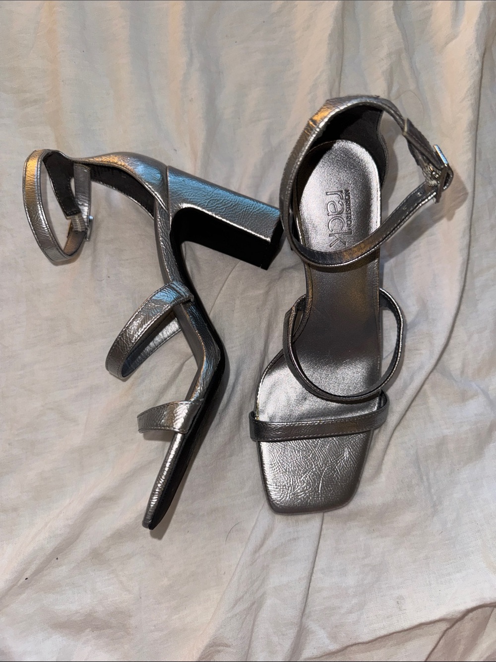 Nordstrom Rack Silver Strappy Block‎ Heel Sandals - Metallic Women’s Size 5